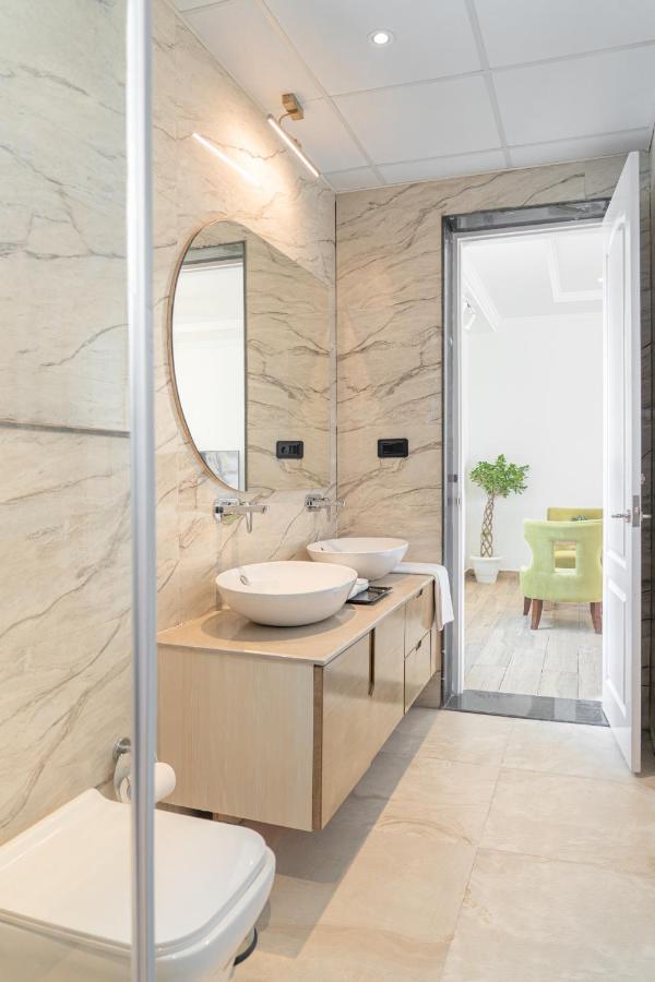 Rudra Imperial Resort Sitapur  Екстер'єр фото